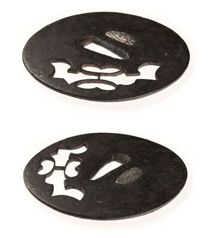 Detalle de Tsuba · Ko-Tōshō