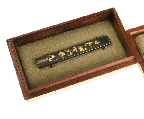 Guarnizioni di Kozuka · Ko-Kinkō
