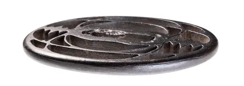 Detalle de Tsuba · Akasaka