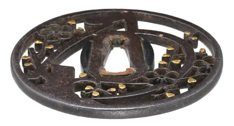 Dettaglio di Tsuba · Kyō-Shōami