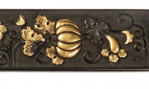 Detalle de Kozuka · Mino