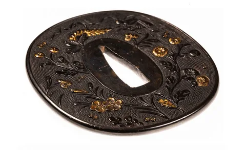 Detalle de Tsuba · Mino