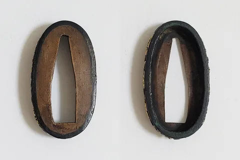 Detalle de Fuchi-kashira · Ko-Mino