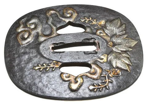Dettaglio di Tsuba · scuola Kumagaya