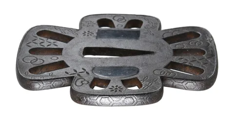 Detalle de Tsuba daishō · Norisuke