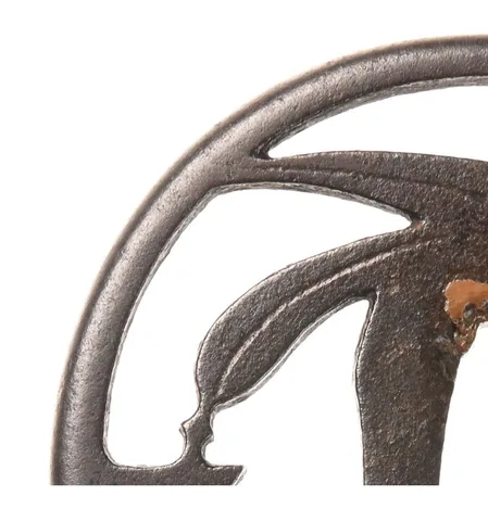 Detalle de Tsuba · Akasaka (den Tadatora)