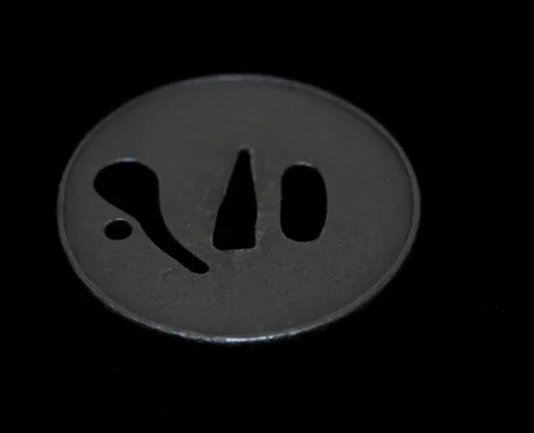 Guarniciones de Tsuba · Ko-Katchūshi