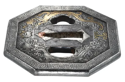 Dettaglio di Tsuba · Namban