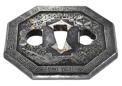 Dettaglio di Tsuba · Namban