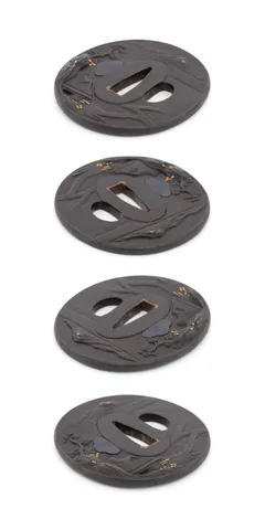Detalle de Tsuba daishō · Tomoyoshi (Chōshū)