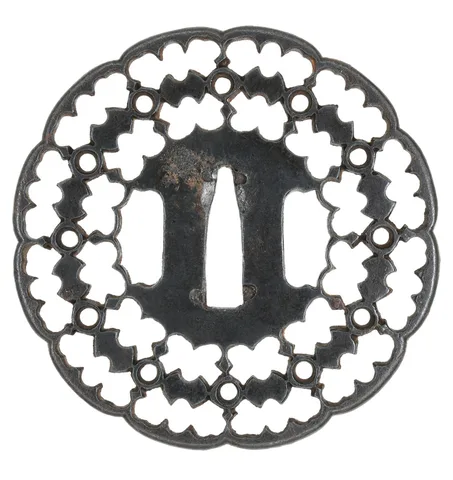 Guarniciones de Tsuba · Kyō-sukashi