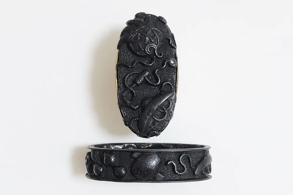 Guarniciones de Fuchi-kashira · Mino