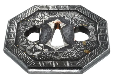 Dettaglio di Tsuba · Namban