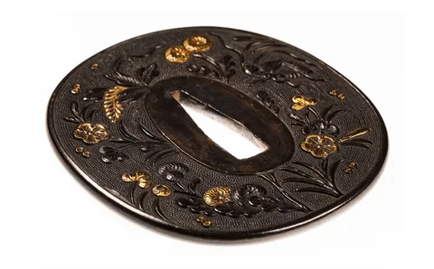 Detalle de Tsuba · Mino