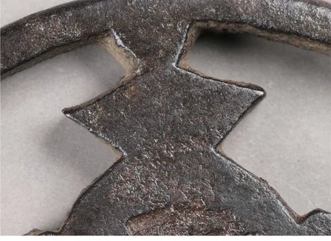 Dettaglio di Tsuba · Kanayama