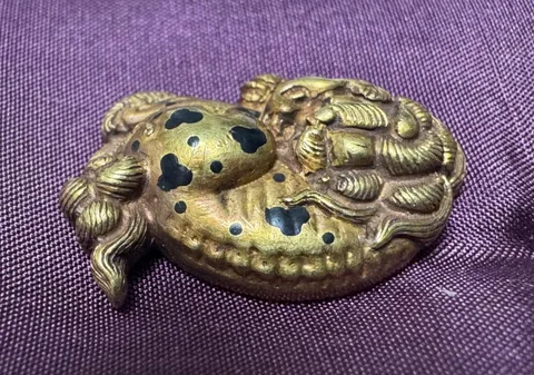 Dettaglio di Menuki · Kaga kinkō