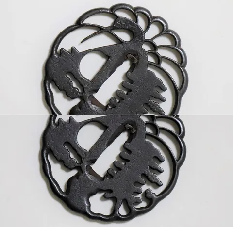 Detalle de Tsuba · escuela Hayashi (Higo)
