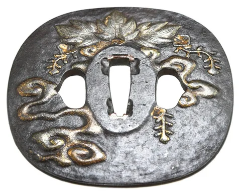 Dettaglio di Tsuba · scuola Kumagaya