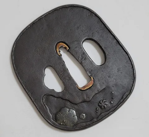 Guarniciones de Tsuba · Toshikage (escuela Tōryūsai)