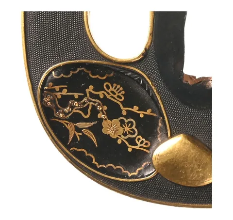 Detalle de Tsuba · Kaga Gotō
