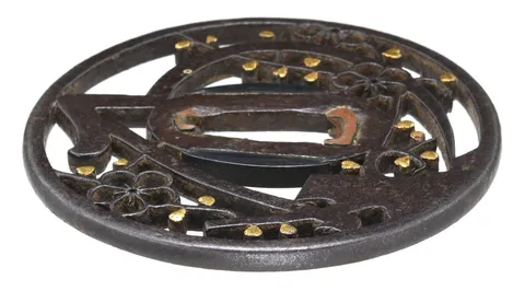 Dettaglio di Tsuba · Kyō-Shōami