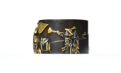 Detalle de Fuchi-kashira · Saitō Masaoki