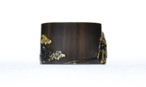 Detalle de Fuchi-kashira · Saitō Masaoki