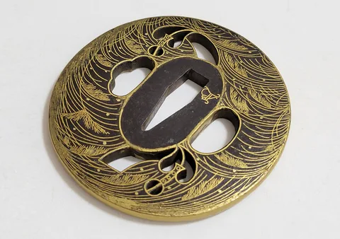 Guarniciones de Tsuba · Kyō-kenjō