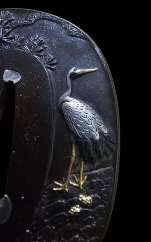 Detalle de Tsuba · Sensai Atsuoki (escuela Ōtsuki)