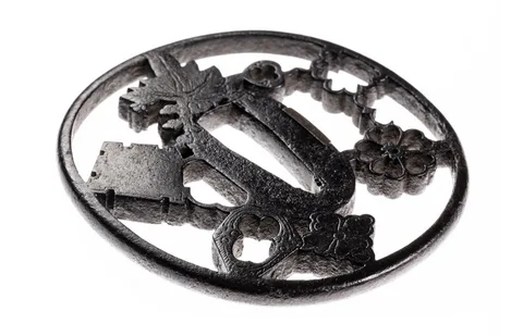 Detalle de Tsuba · Nishigaki Kanpei
