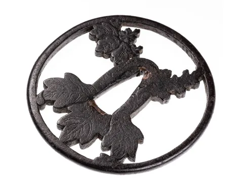 Guarniciones de Tsuba · escuela Nishigaki (Higo)