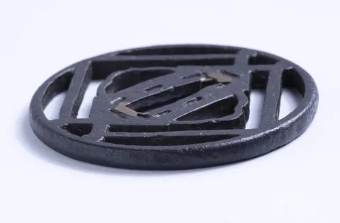 Detail von Tsuba · Kanayama