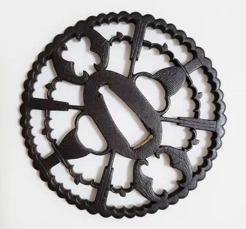 Guarniciones de Tsuba · Kyō-sukashi