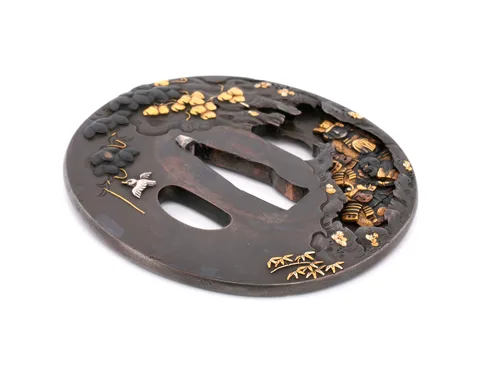 Detalle de Tsuba · Yoshimichi