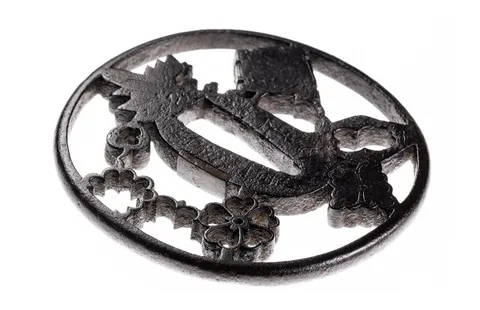 Detalle de Tsuba · Nishigaki Kanpei