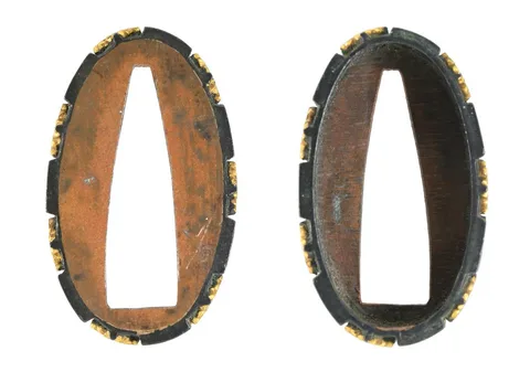 Detalle de Tsuba y fuchi-kashira · Nomura