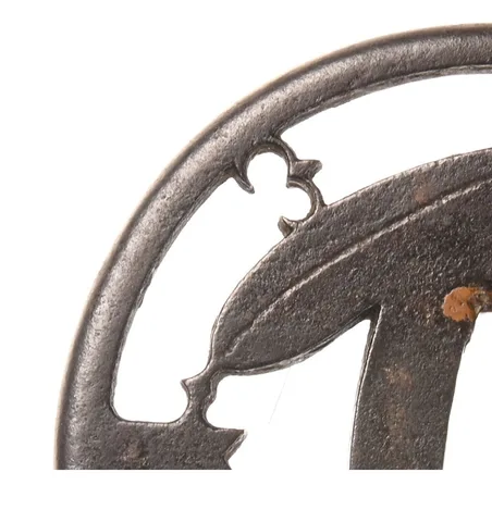 Detalle de Tsuba · Akasaka (den Tadatora)