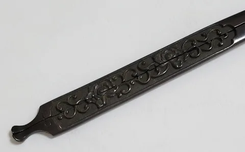 Detalle de Kōgai · Ko-Mino