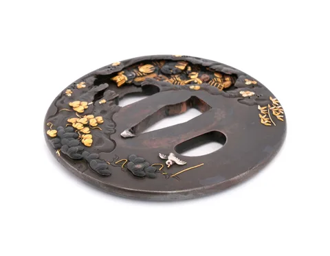 Detalle de Tsuba · Yoshimichi