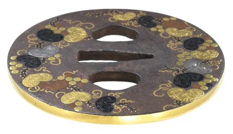 Dettaglio di Tsuba · Kyō-Shōami