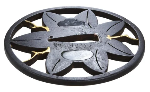 Detail von Tsuba · Umetada Mitsushige