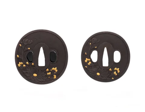 Guarniciones de Tsuba daishō · Suruga Takaoki