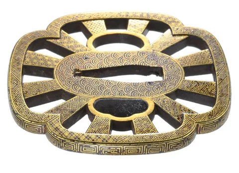 Détail de Tsuba daishō · Kyō-kenjō