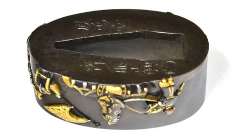 Detalle de Fuchi-kashira · Saitō Masaoki