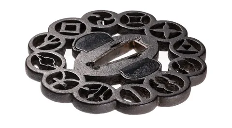 Detalle de Tsuba · Owari