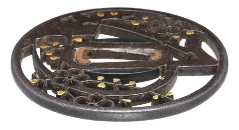 Dettaglio di Tsuba · Kyō-Shōami