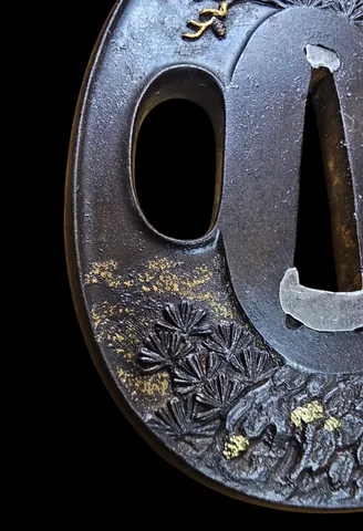 Detalle de Tsuba · Sensai Atsuoki (escuela Ōtsuki)