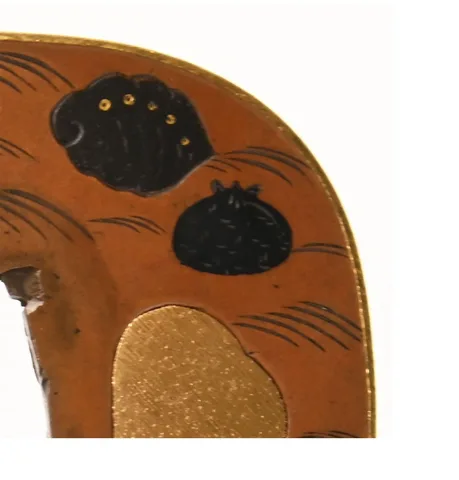 Detalle de Tsuba · Kaga
