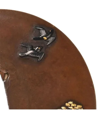 Detalle de Tsuba · Iwamoto Hirotoshi