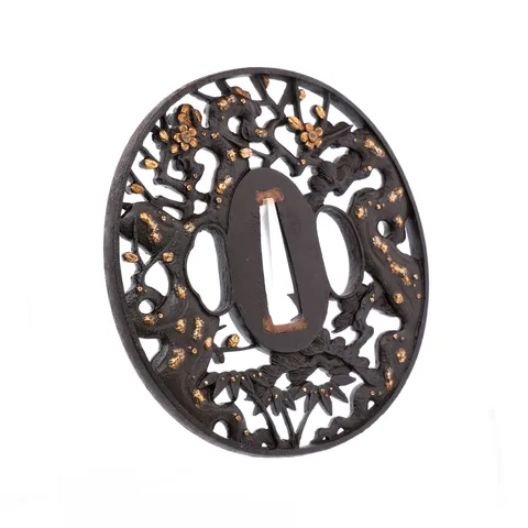 Detalle de Tsuba · escuela Tetsugendō